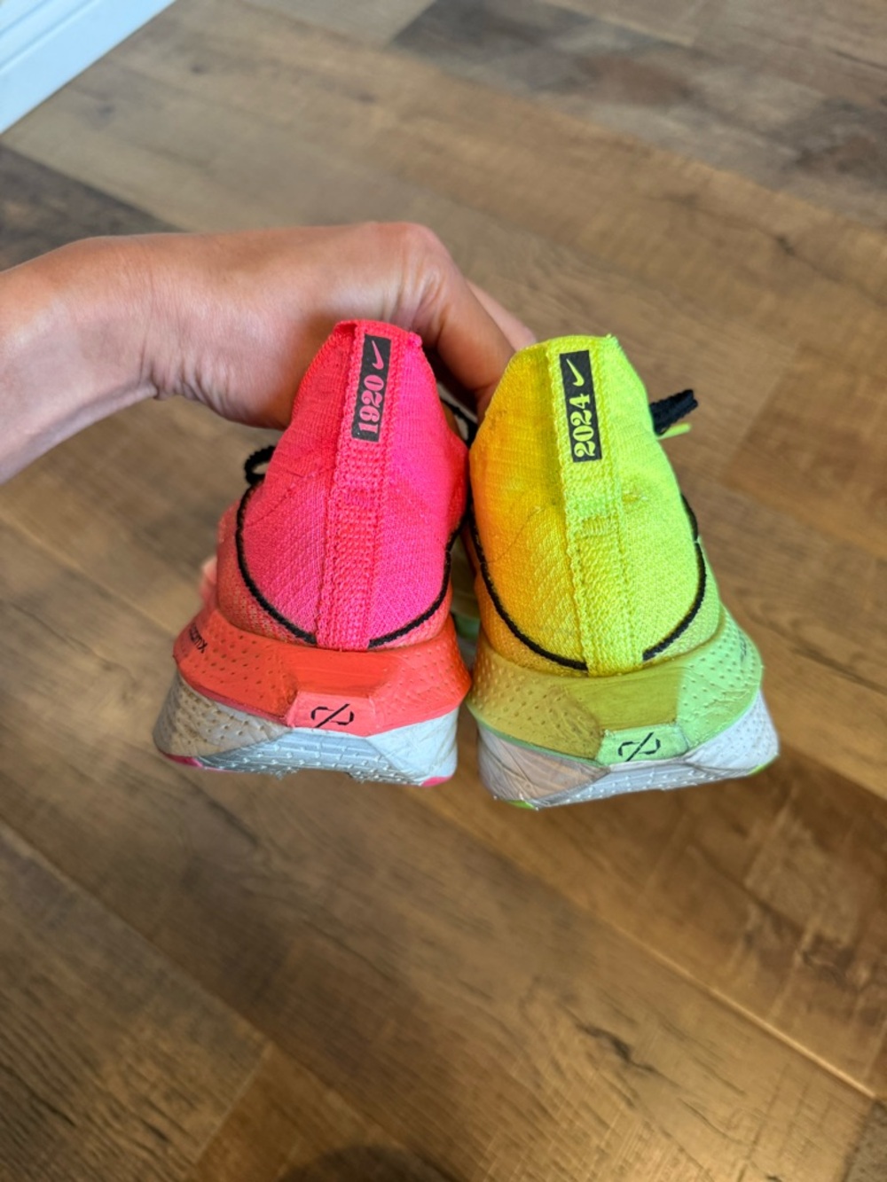 Nike Dual-Color Alphaflys Running Shoes in Hot Pink and Neon Yellow - Picture 4 of 7
